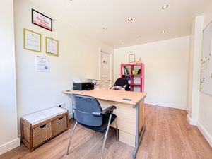 Photo 32- click for photo gallery